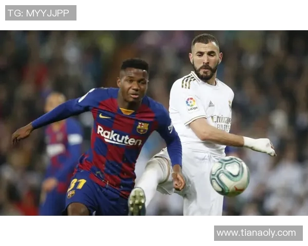 瓦伦西亚续约达科斯塔至2023年：俱乐部未来的关键决策