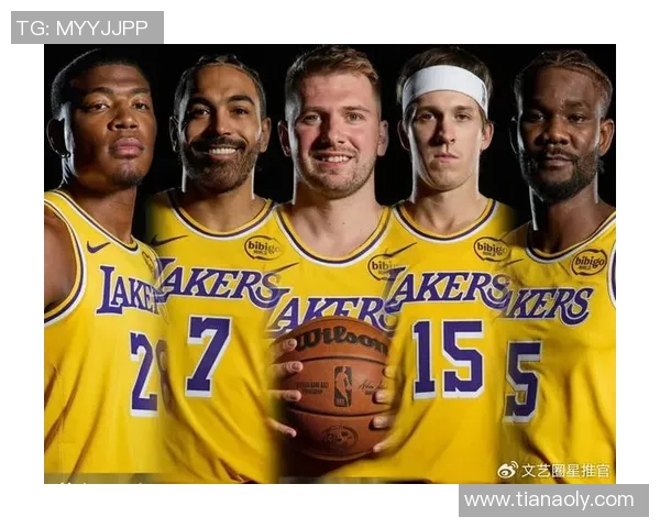 湖人对阵国王季前赛精彩回顾全场录像分析与亮点集锦 湖人对阵国王季前赛精彩回顾全场录像分析与亮点集锦