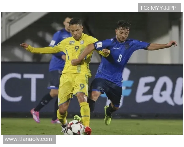 杨旭的足球之路:从青涩少年到国家队锋线尖刀的成长历程 杨旭的足球之路:从青涩少年到国家队锋线尖刀的成长历程